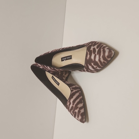 Nine West Women's Brown Leopard Print Block Heel Pump Size 7 - Picture 2 of 7